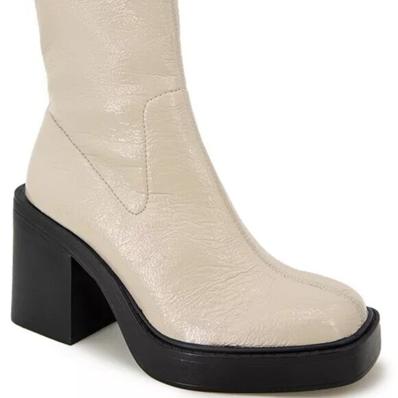 NEW KENNETH COLE NEW YORK Amber Heel Booties ecru for women 462tn - Picture 2 of 11